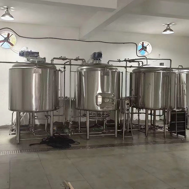 萝北精酿啤酒设备厂—如何延长精酿啤酒设备的使用寿命